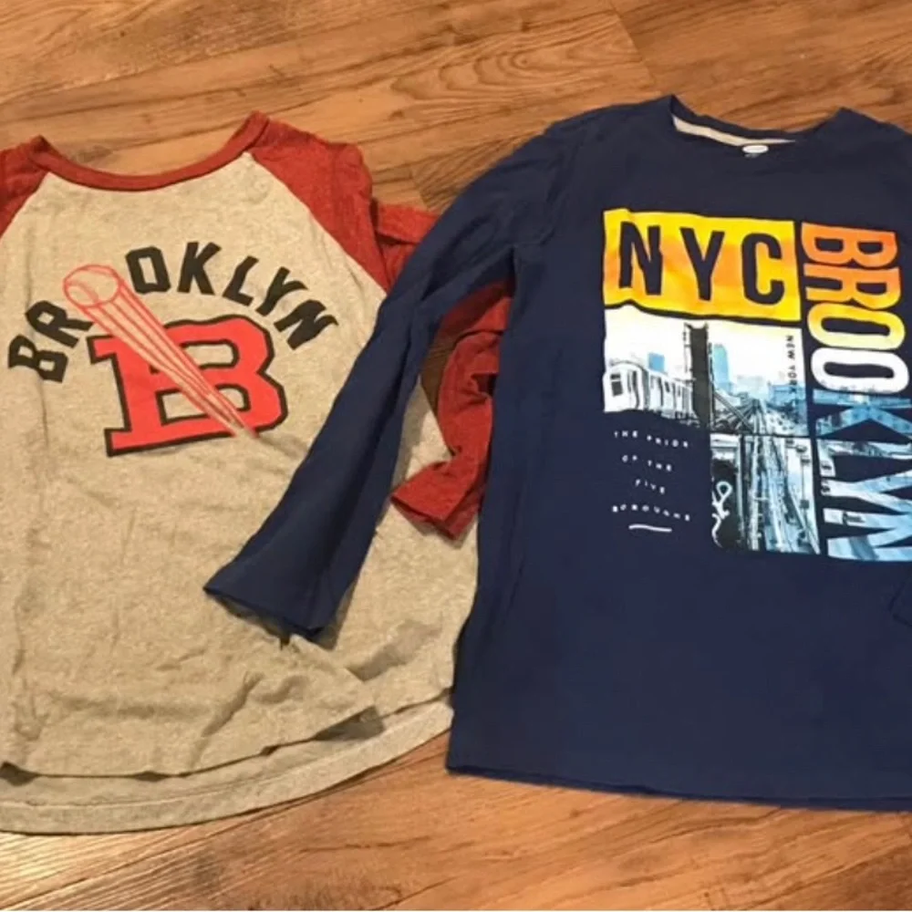 Old Navy T Shirts Brooklyn size10 Graphic  Long Sleeve Tee